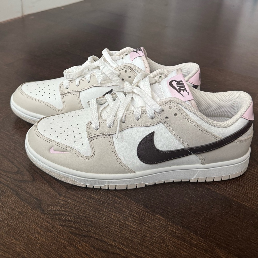 Nike Dunk Low Neapolitan Women’s US Size 9.5